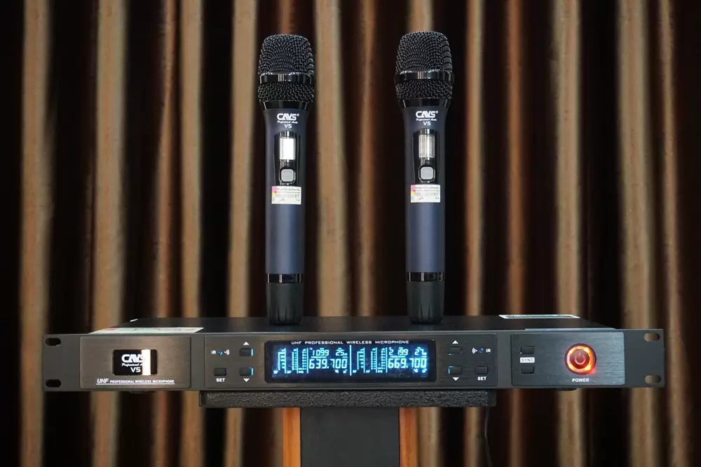 Micro Không Dây Cavs V5 2